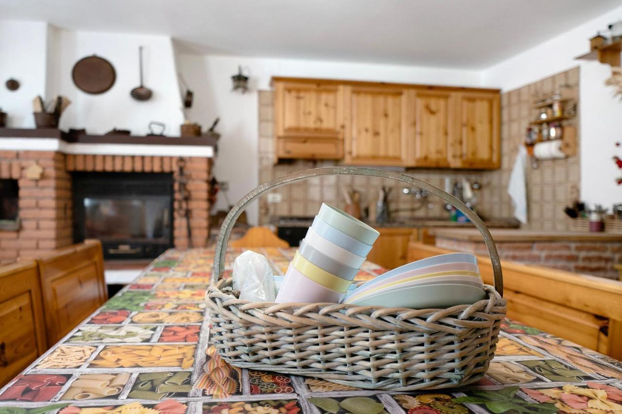 Appartement Ca De Baci à Vessalico Extérieur photo