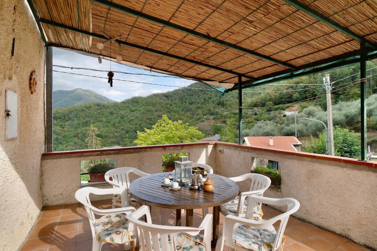 Appartement Ca De Baci à Vessalico Extérieur photo