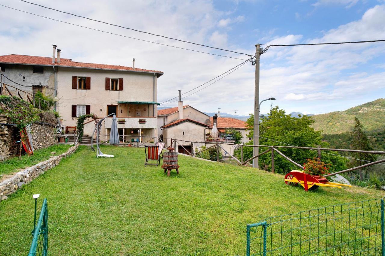 Appartement Ca De Baci à Vessalico Extérieur photo